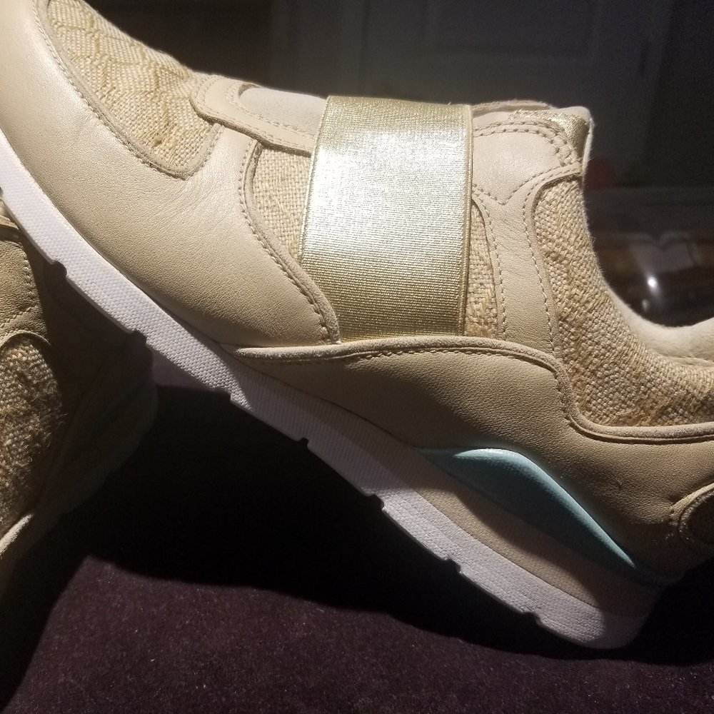 UGG SNEAKERS